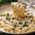 Amazing Creamy Garlic Parmesan Sauce in 20 Mins 6 Creamy Garlic Parmesan Sauce